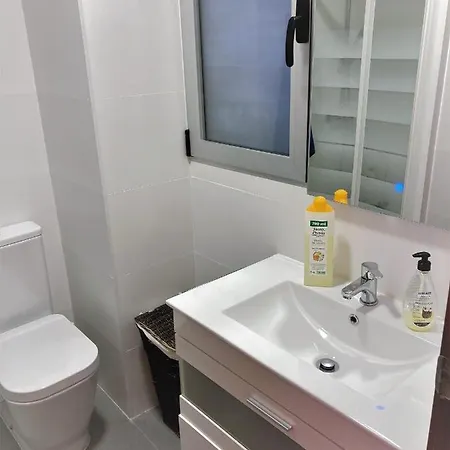 Large With Sea Views Apartment *